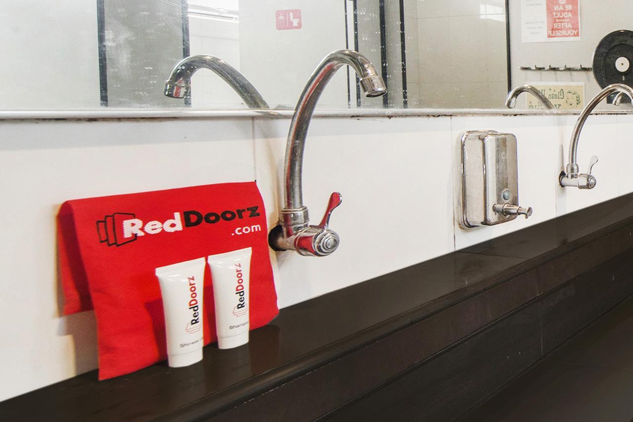 Reddoorz Hostel @ Jalan Besar Σιγκαπούρη Εξωτερικό φωτογραφία