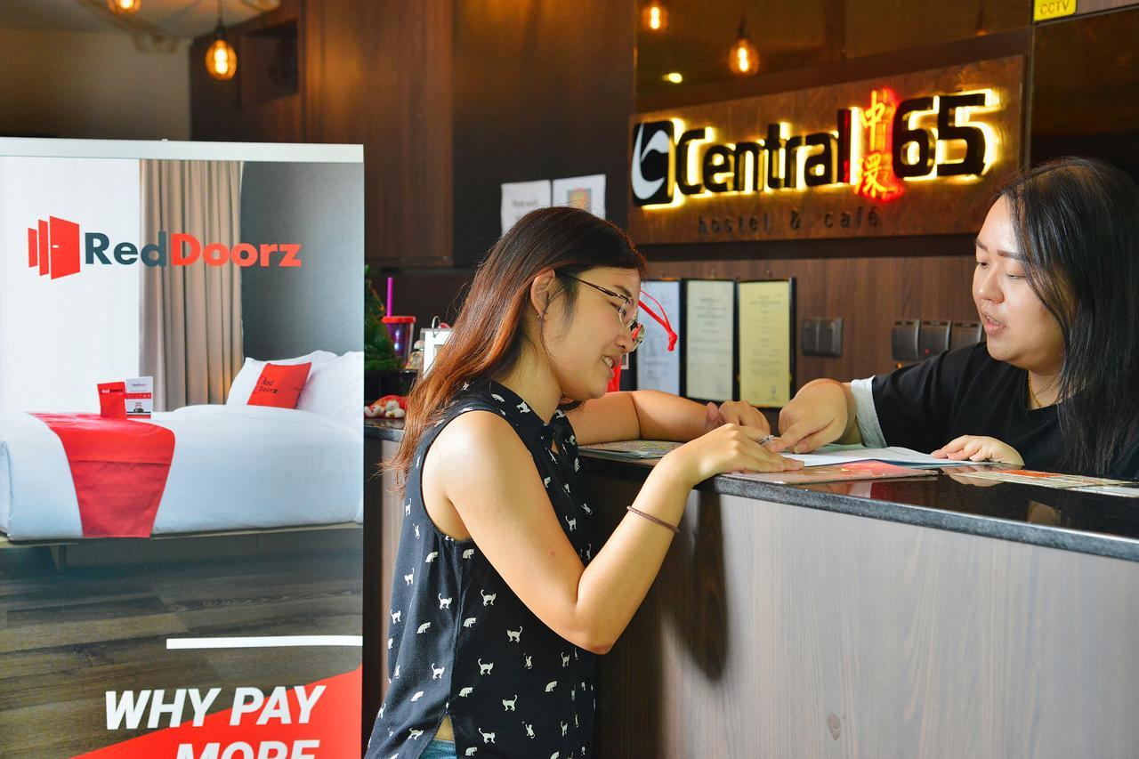 Reddoorz Hostel @ Jalan Besar Σιγκαπούρη Εξωτερικό φωτογραφία